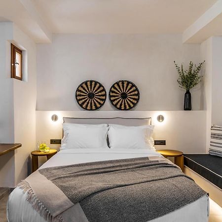 Amer Suites Fira  Ngoại thất bức ảnh