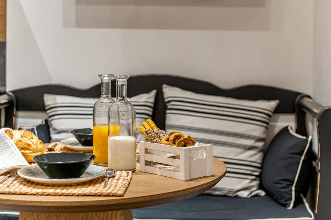 Amer Suites Fira  Ngoại thất bức ảnh