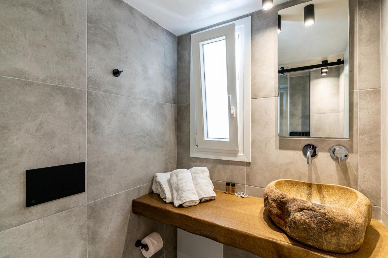 Amer Suites Fira  Ngoại thất bức ảnh
