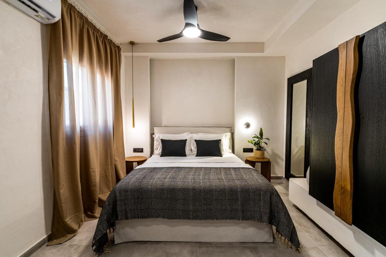 Amer Suites Fira  Ngoại thất bức ảnh