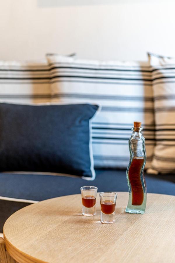Amer Suites Fira  Ngoại thất bức ảnh