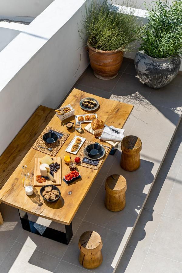 Amer Suites Fira  Ngoại thất bức ảnh